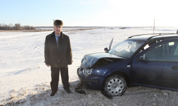 Кандидат в президенты Ярослав Романчук попал в автокатастрофу - фото