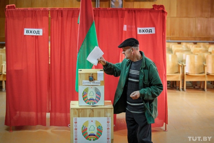 Лукашенко поддержал назначение местных выборов на 18.02.2018